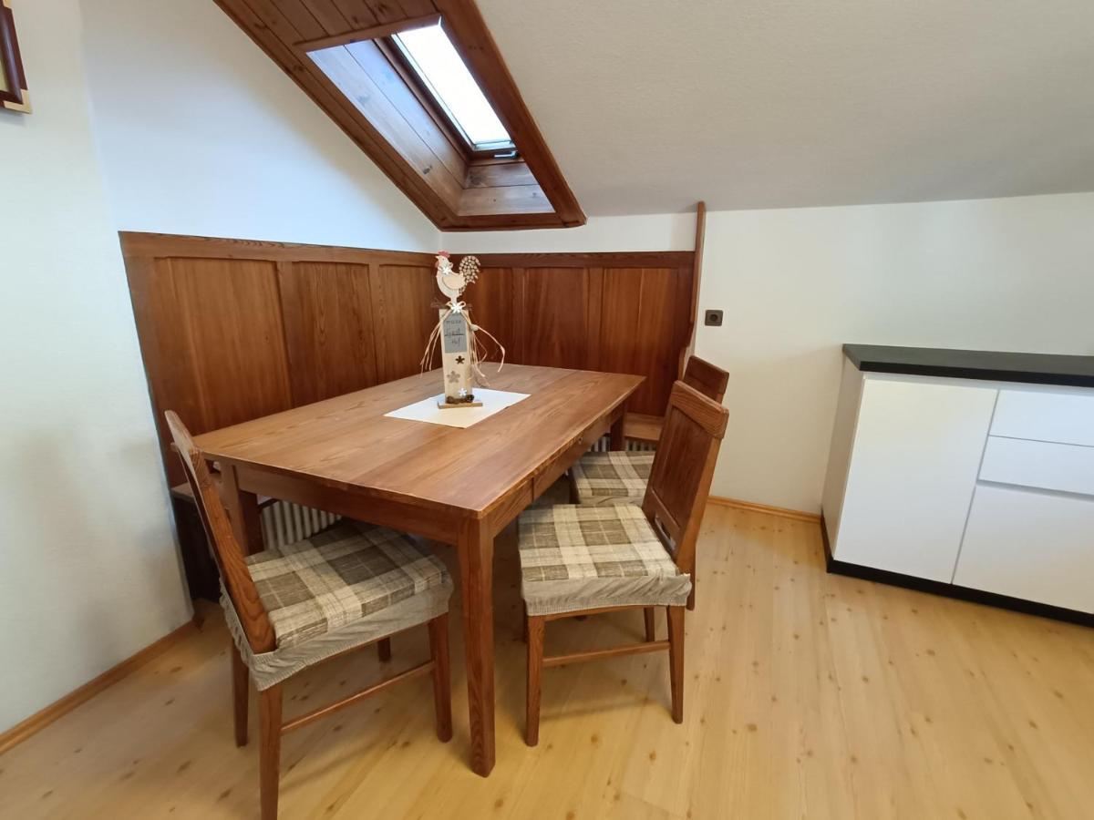 Gosthof Kastelruth Apartment Luaran gambar